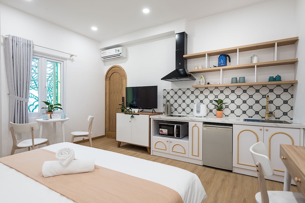 Cozrum Homes May's House