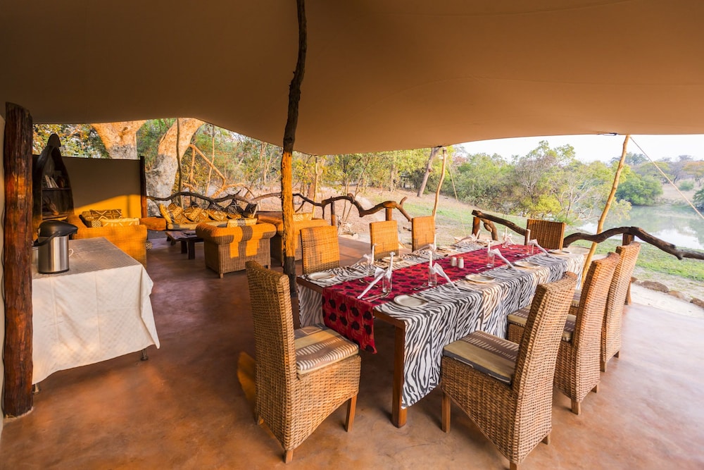 Mukambi Fig Tree Bush Camp – All Inclusive