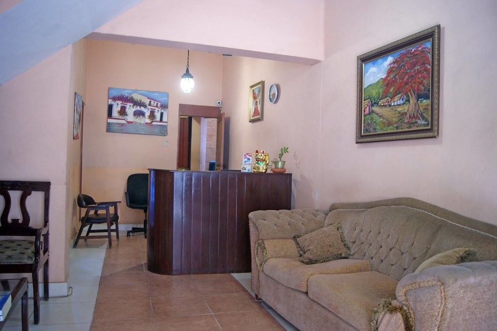 Diamonds Hotel Boutique