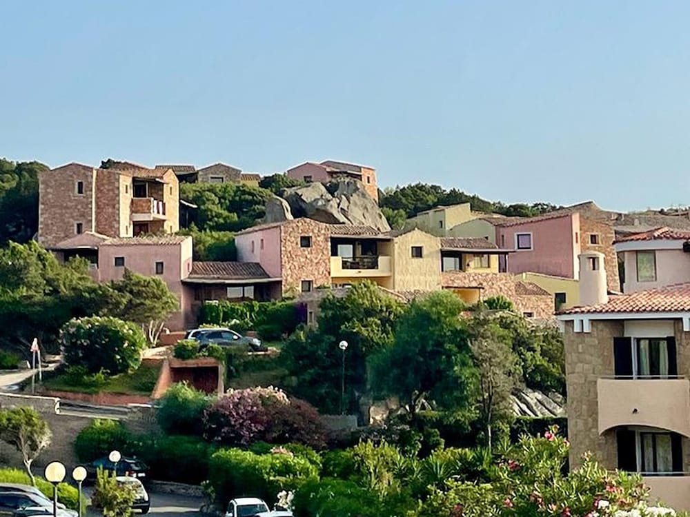 Arzachena Vacations - Seaside Apartment Baja Sardinia - 6pl August - 250 m From Smeraldo Beach ! - Property Image 19