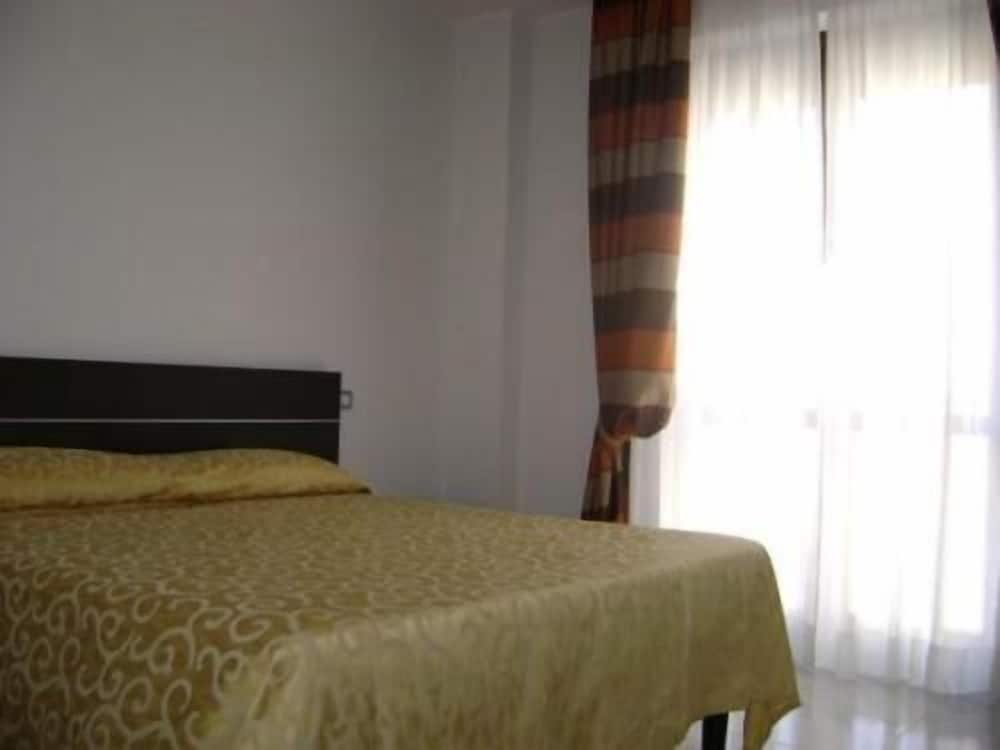 Residence Monte Grappa view 3