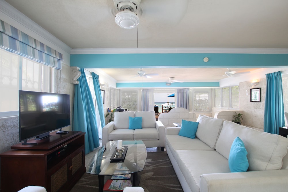 Bora Bora Lower 2 Bedroom Apts