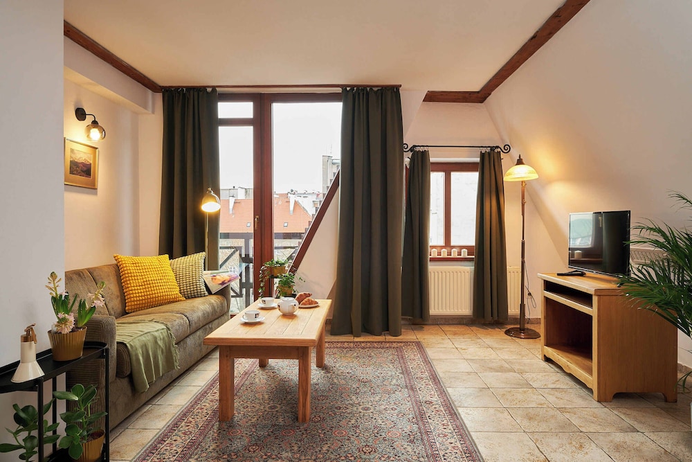 Vincent Old Town Apartments