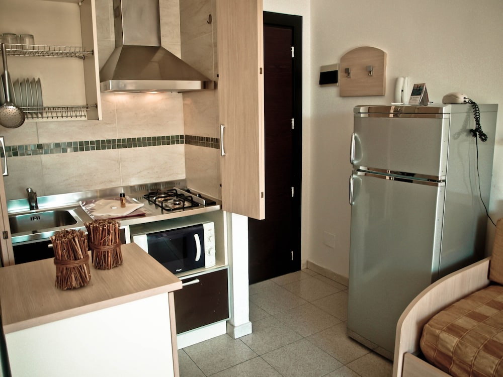 Residence Internazionale en Rimini — kitchen