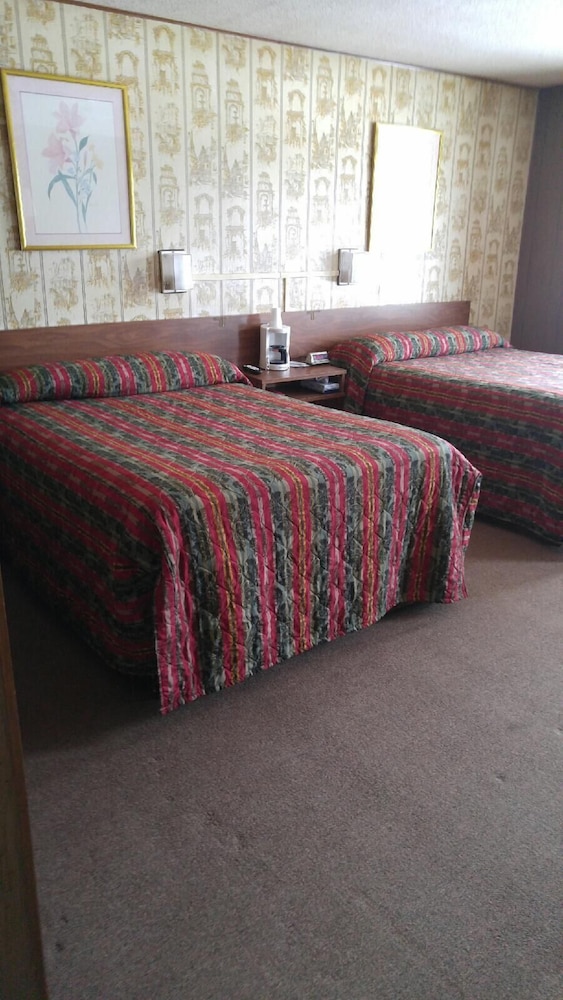 Prairie Motel - Property Image 12