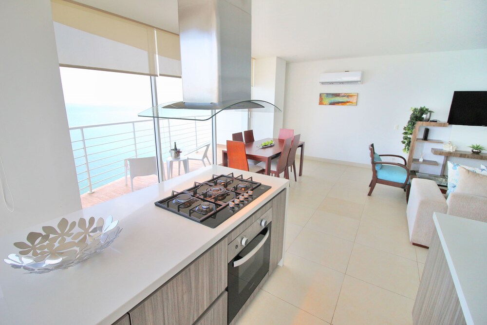 Apartamentos SOHO Elite - Frente al Mar