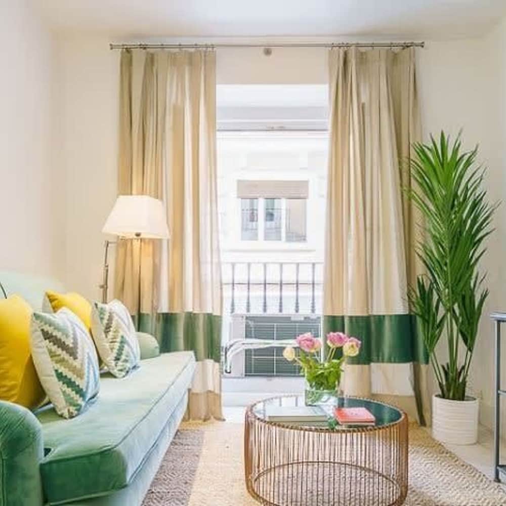Santo Domingo II 1 Bedroom Apartment in Gran Via