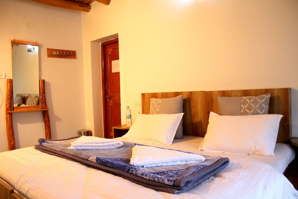 Karma Lodge