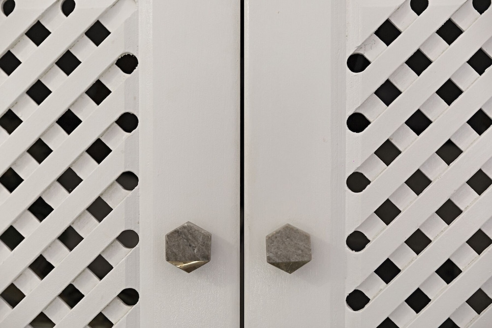Helianthus Suites