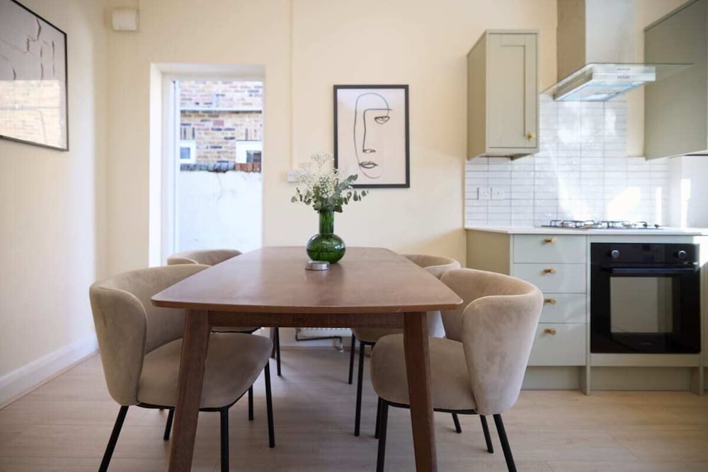 The Harlesden Retreat - Stunning 1bdr With Garden