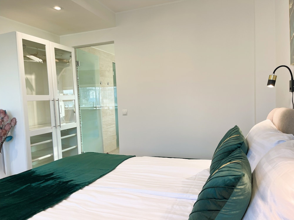 Magnolia House - Indoor Pool and Sauna