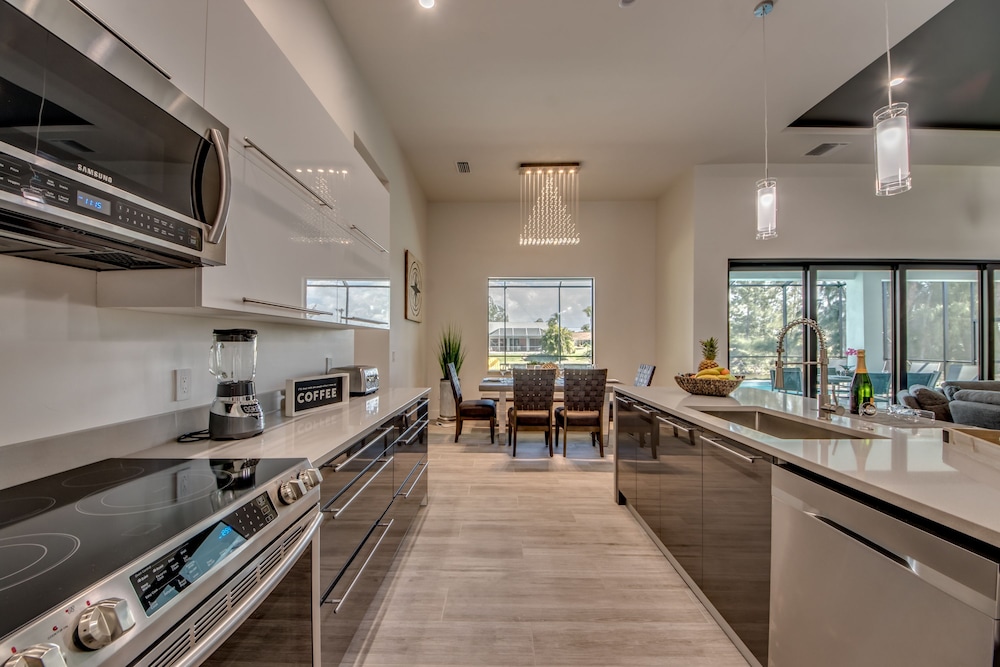 Villa Malibu by Vacationhit view 5