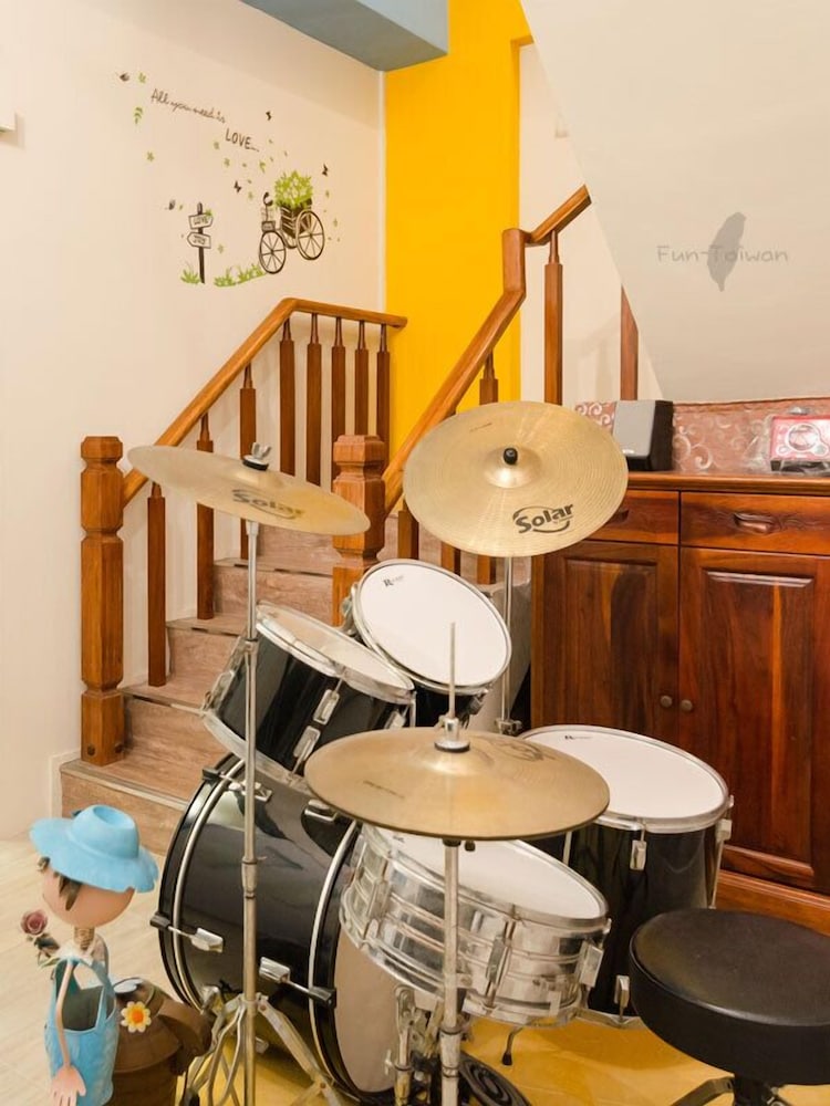 Santorini Music Family B&B