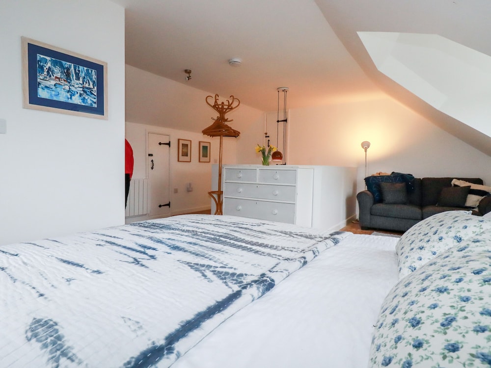 Bro Tref Cottage