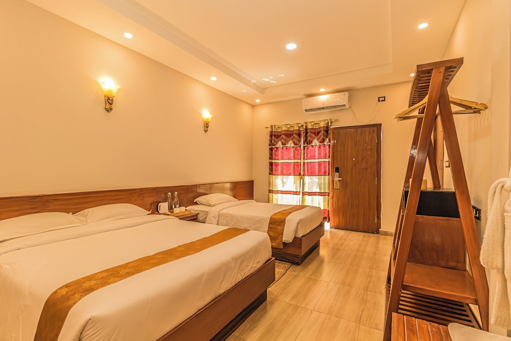 Munal and Mayur Resort