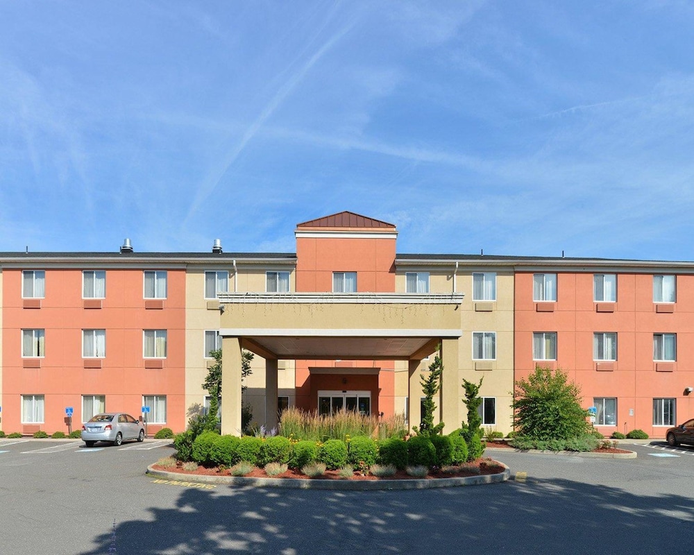 Quality Suites - Property Image 19