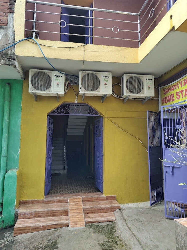 Goroomgo Sandhya Homestay Puri