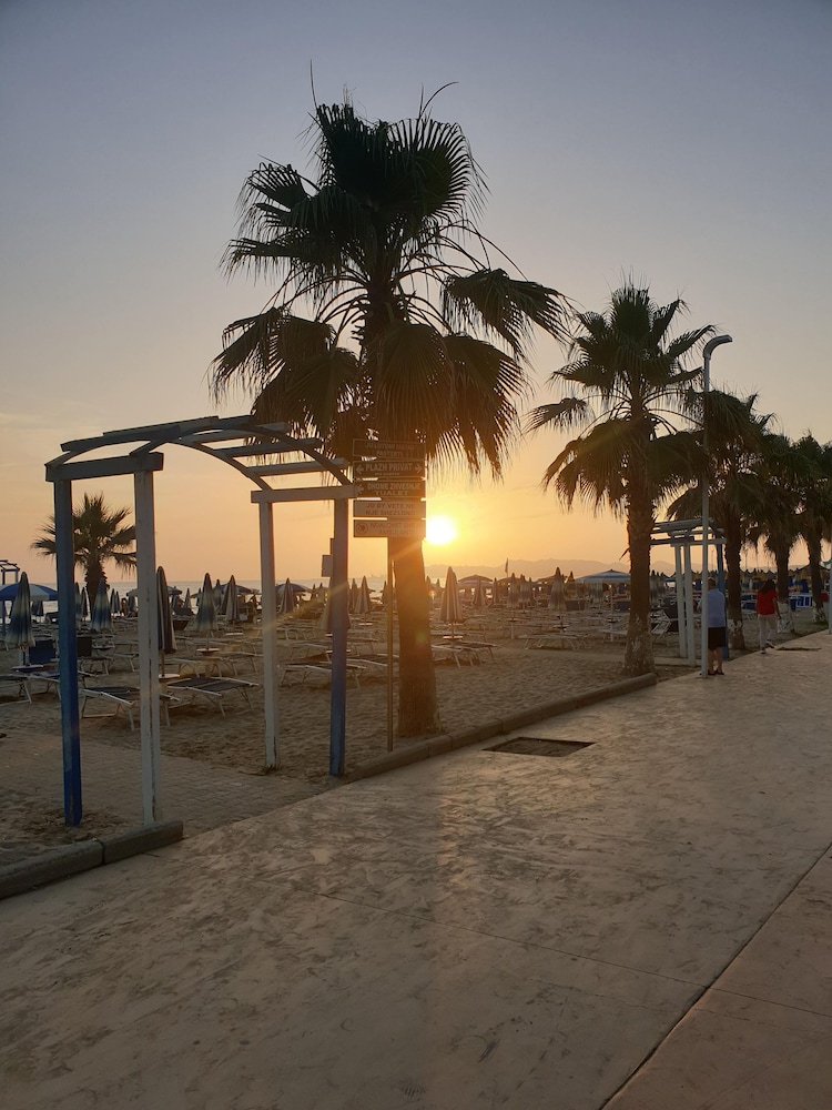 Big Apartment by the sea in Durres