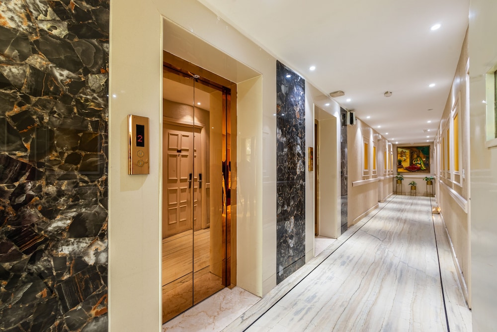 Hotel Palazzo Inn Mansarovar Garden