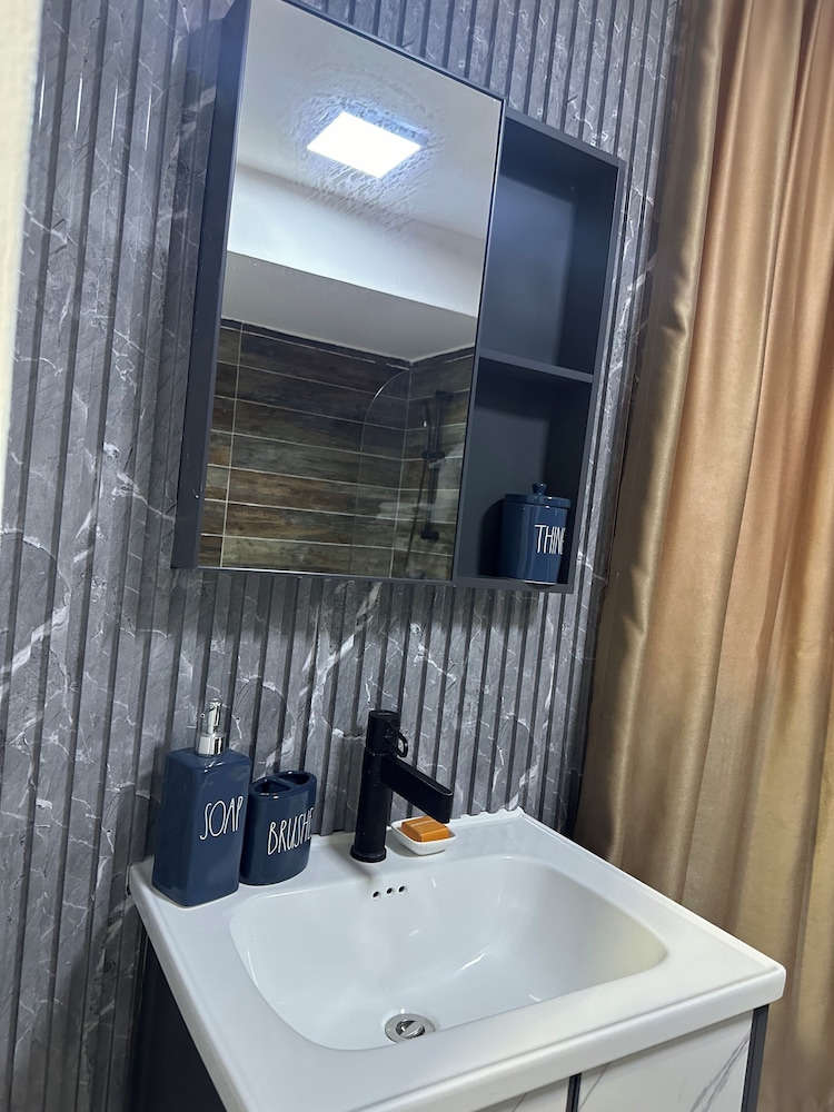 Onyx luxury rd