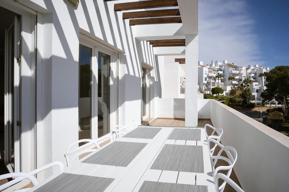 Golf Gardens Miraflores