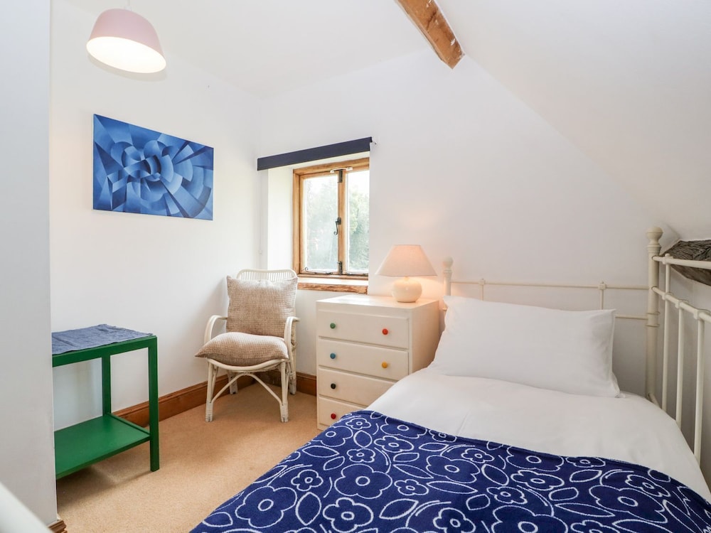 Mistletoe Cottage