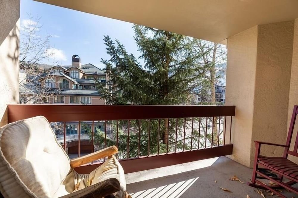 Beaver Creek Resort CO - Townsend Place & Strawberry Park Condos