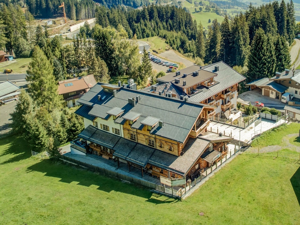 Chalet in Mittersill by Ski Lift & Sauna