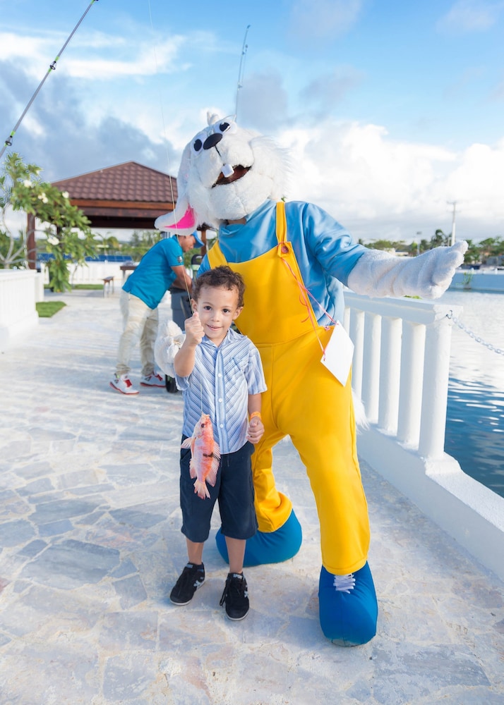 Ocean Village 93