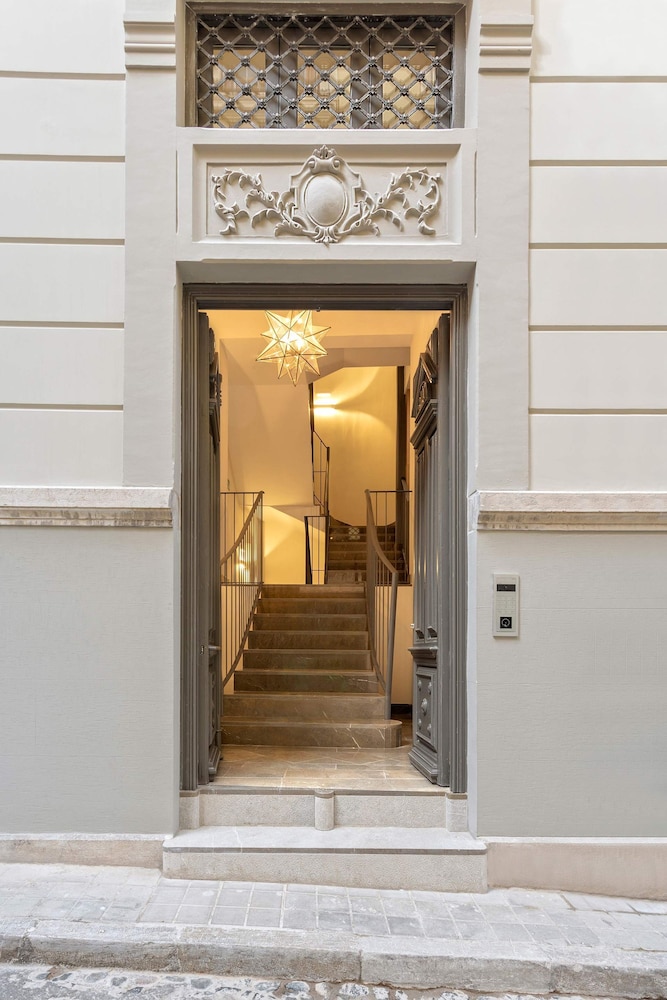 Exclusive Penthouse With Views of the Alhambra San Mat as V