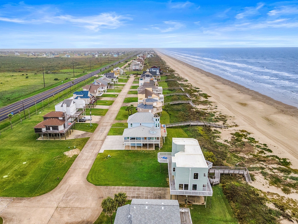 Butterfly Dunes by Ryson Vacation Rentals