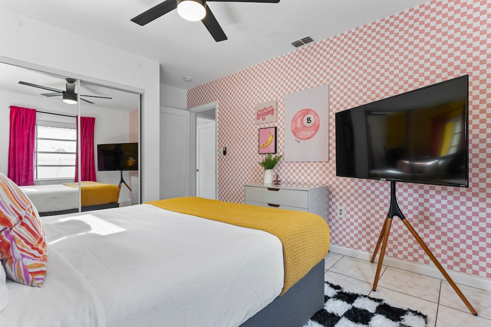 Retro Rewind Stylish Near Design District Miami