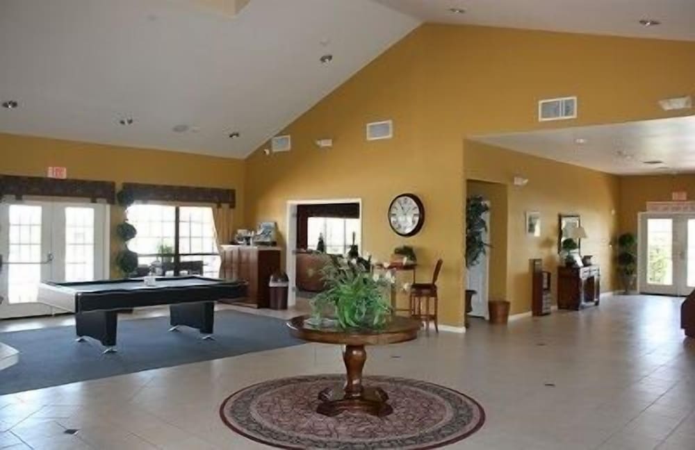 HG423SP 4 Bedroom villa in High grove 4 Home