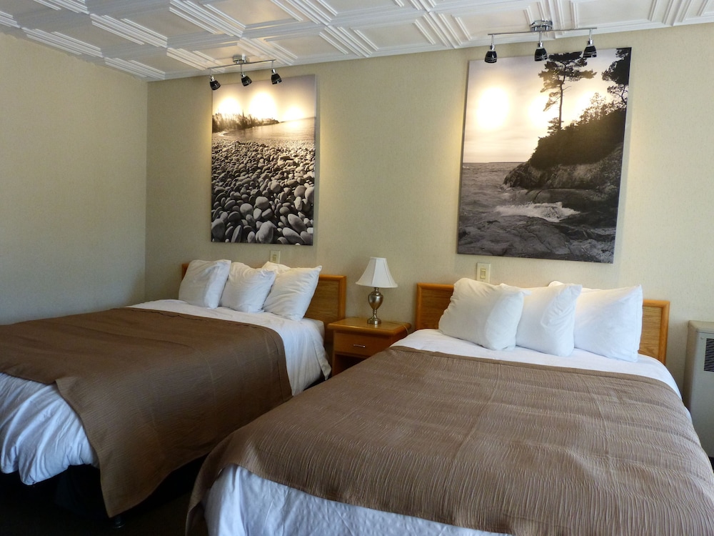 Catalina Motel