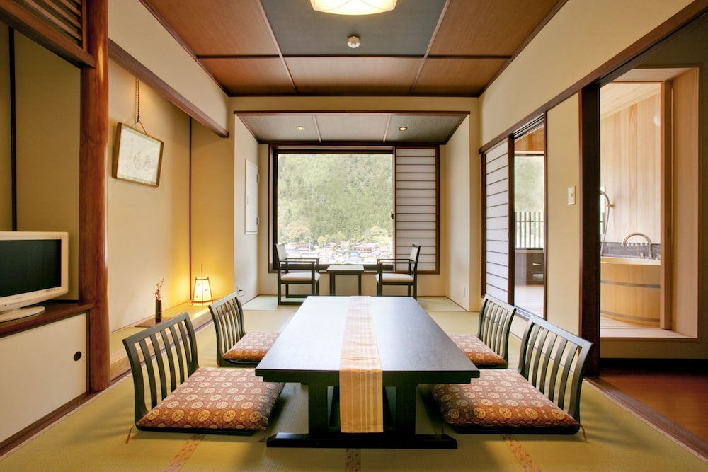 Yamamizuki Urara Tsutaya, photo 94