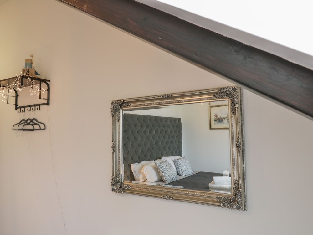 Foxton Penthouse