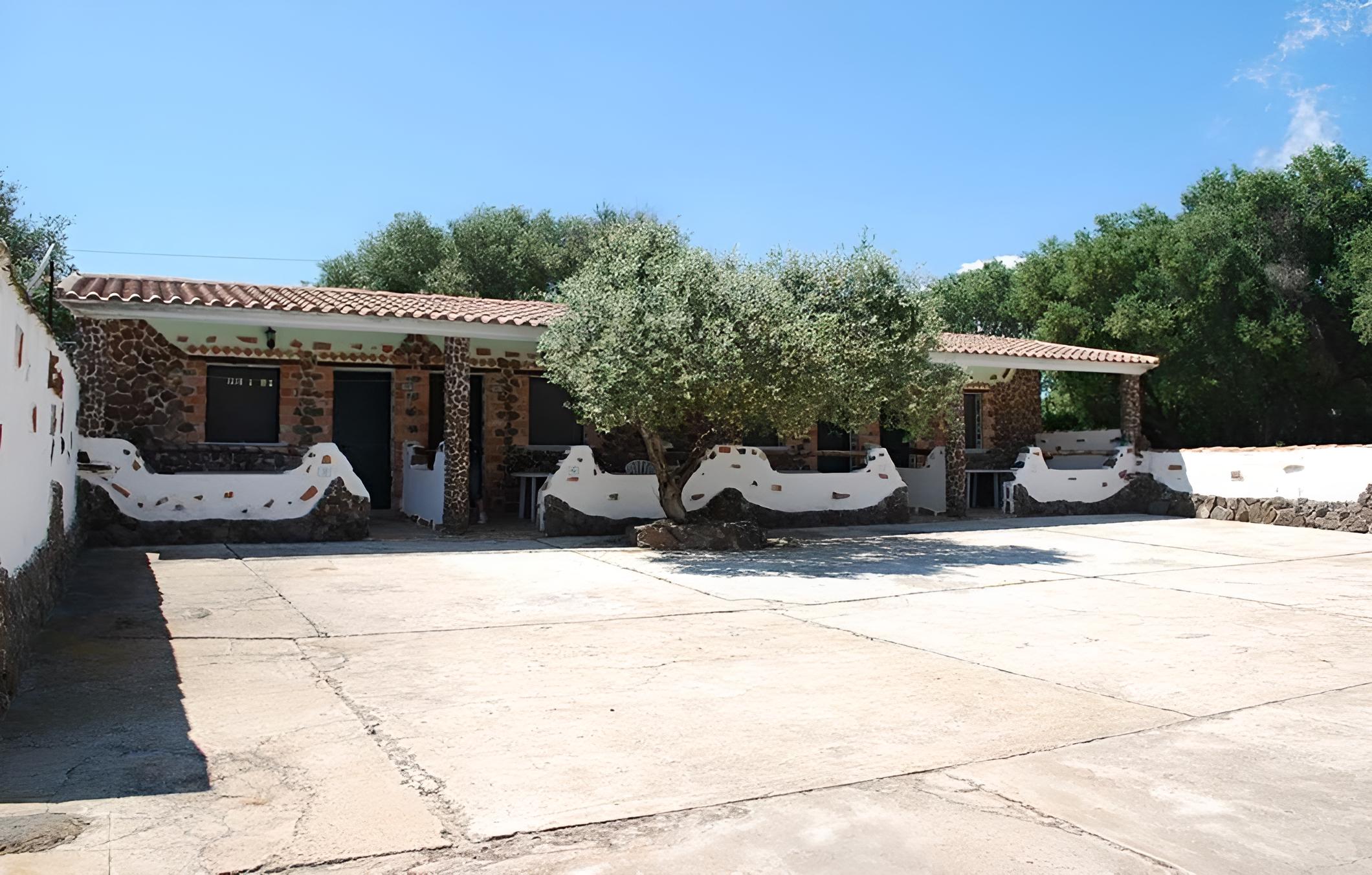 Agriturismo Gulunie a 800 mt dal mare