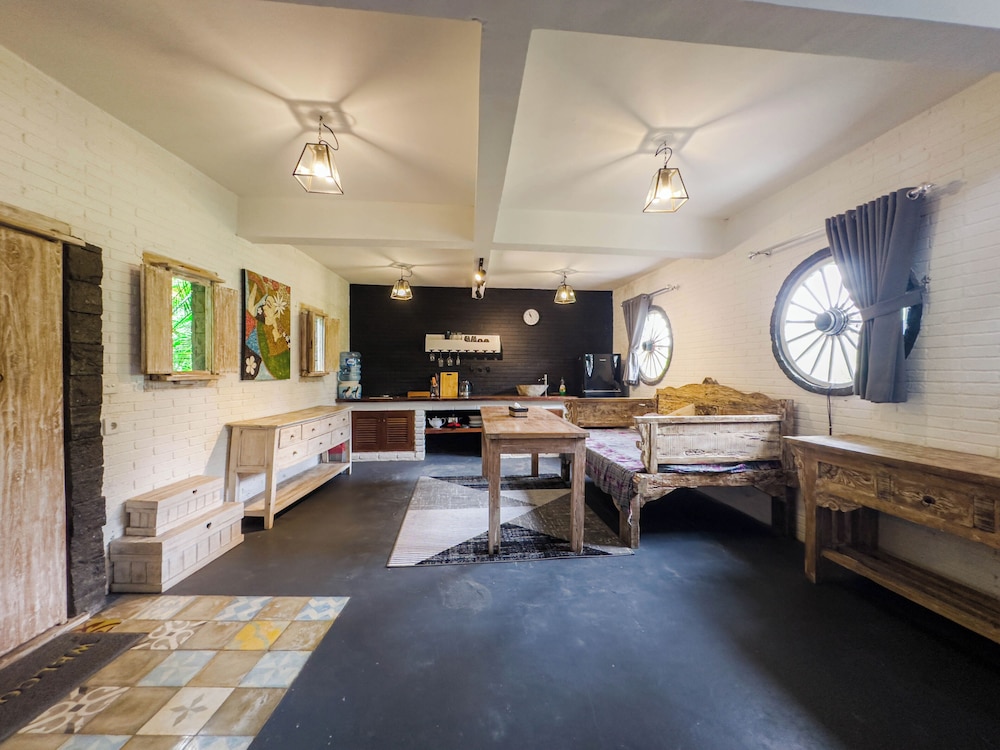 White Cubes Villas