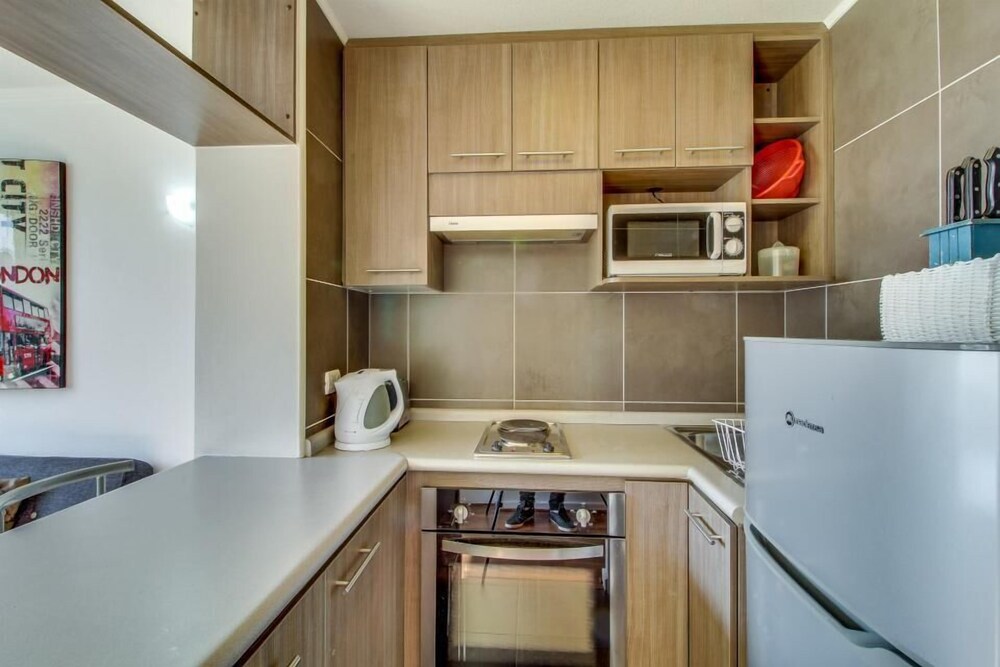 Almond Suite - San Francisco