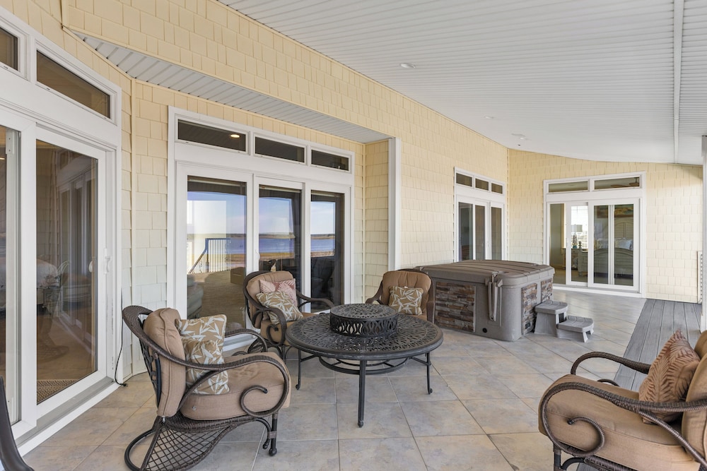 Permuda Private Island by Topsail Realty