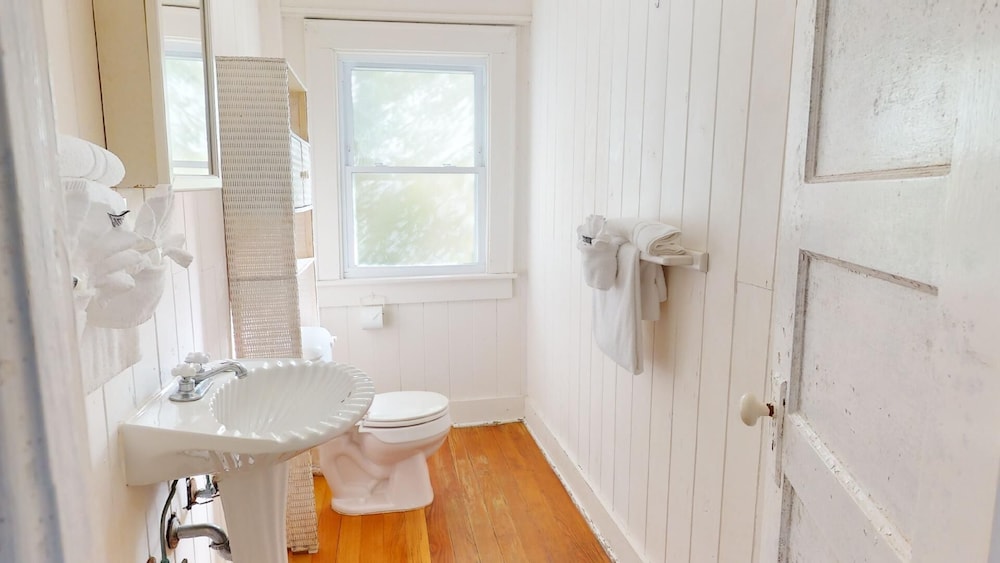 9 Shirley Road by Tybee Vacation Rentals