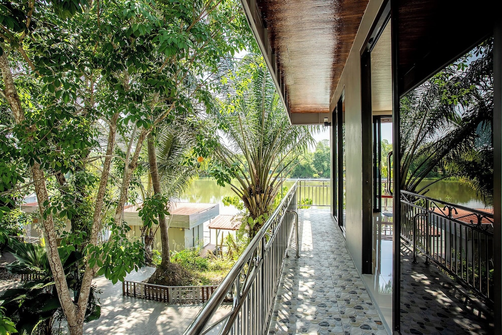 The Neenlawat Riverside Resort & Spa