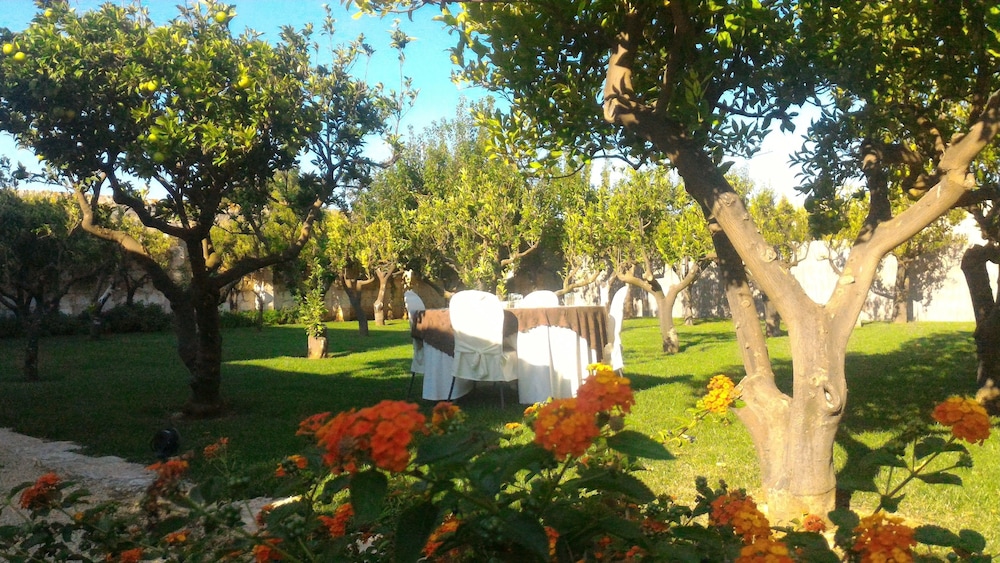 Masseria San Velletri Guest House