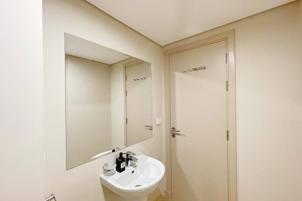 Xuru Stays I Homestyle 3BR Penthouse Pool & Beach View