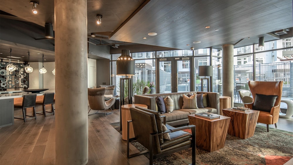 Global Luxury Suites at Reston - Property Image 34