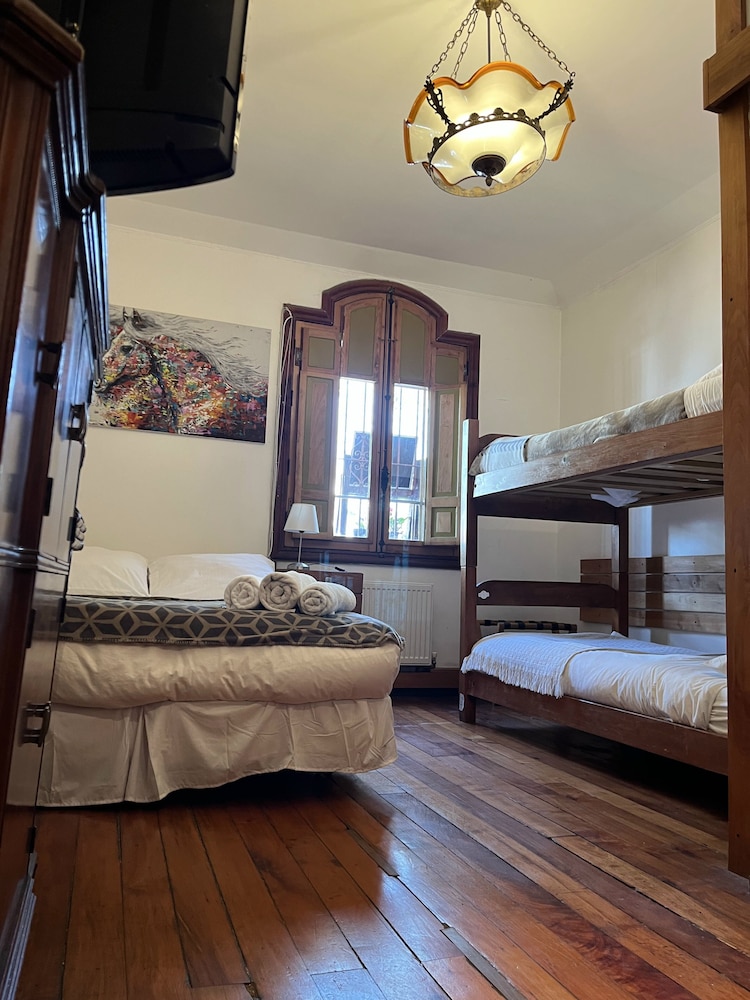 Conchita Flores B&B