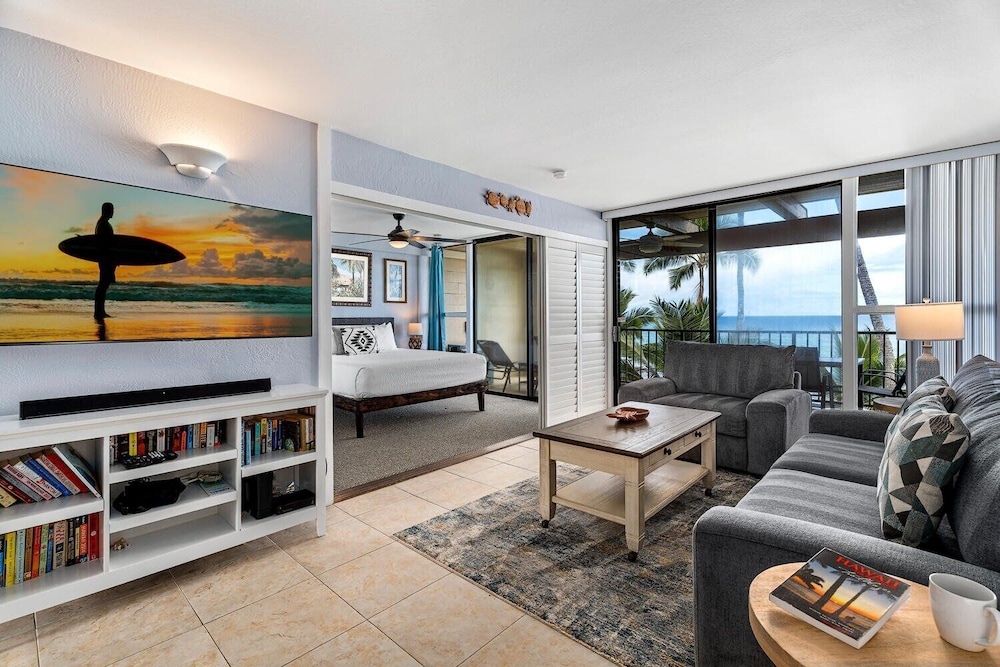 Ocean Front With Private Lanai - In-unit AC - Vrkcv