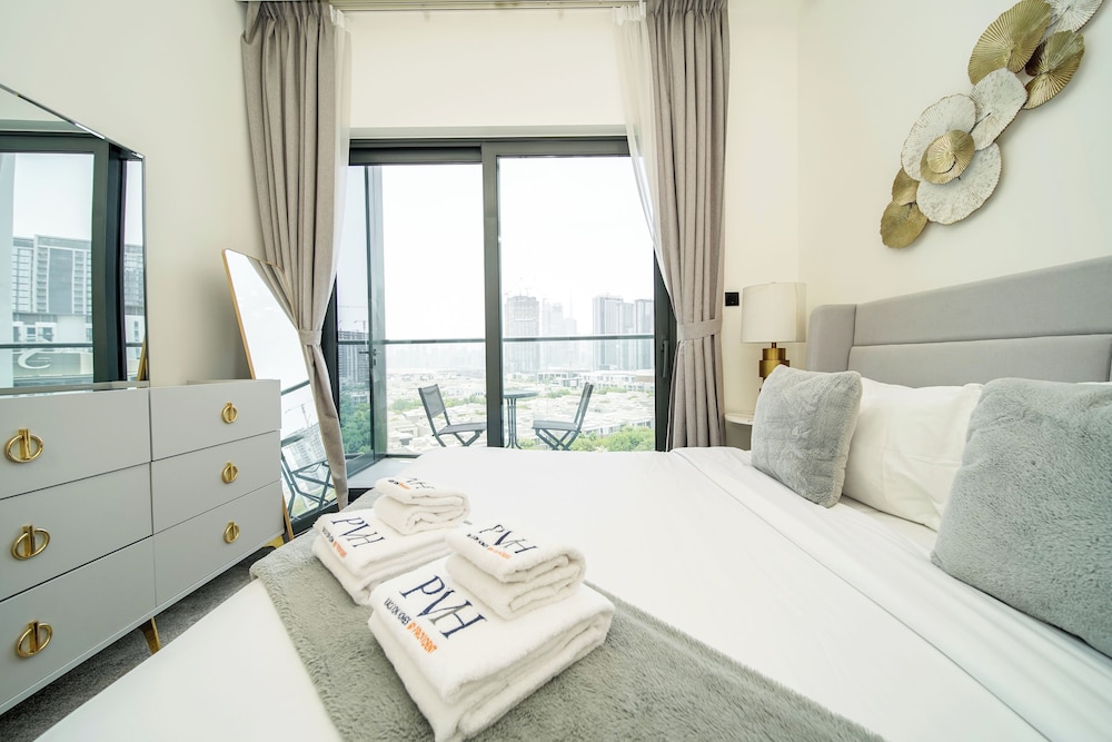 PVH - Tranquil 1BR - Sobha Waves