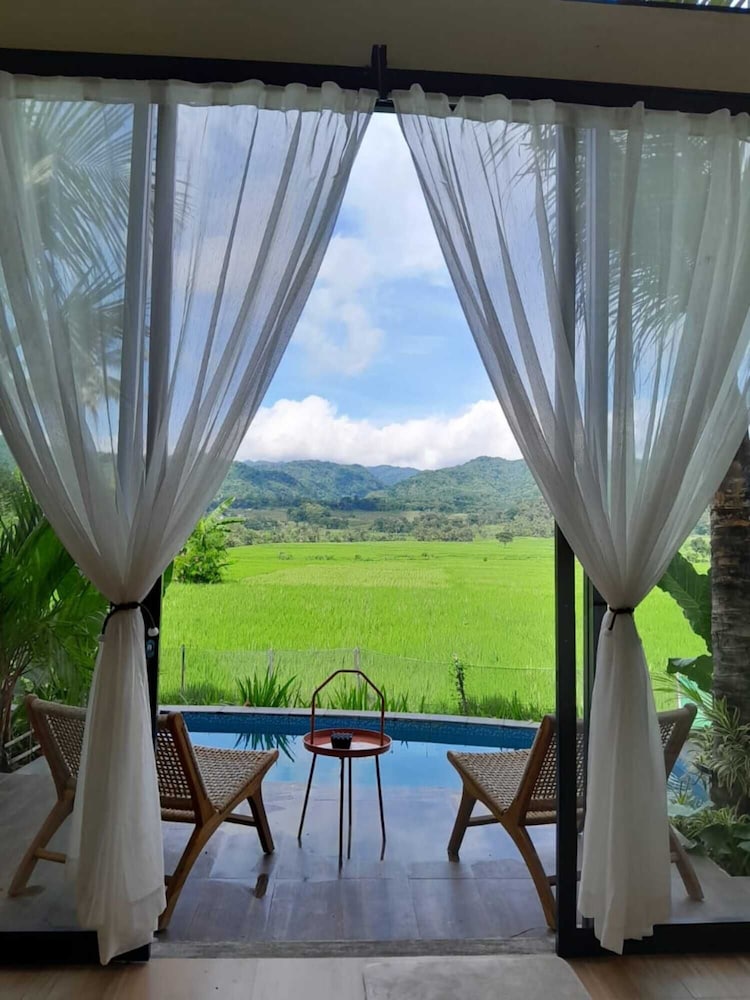 Kembang Menoreh Villa