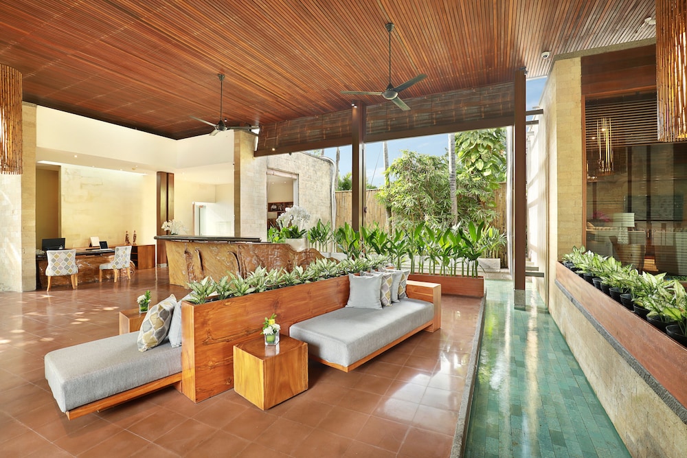 The Elysian Boutique Villa Hotel 2